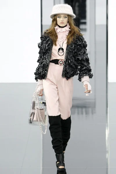 Look 44